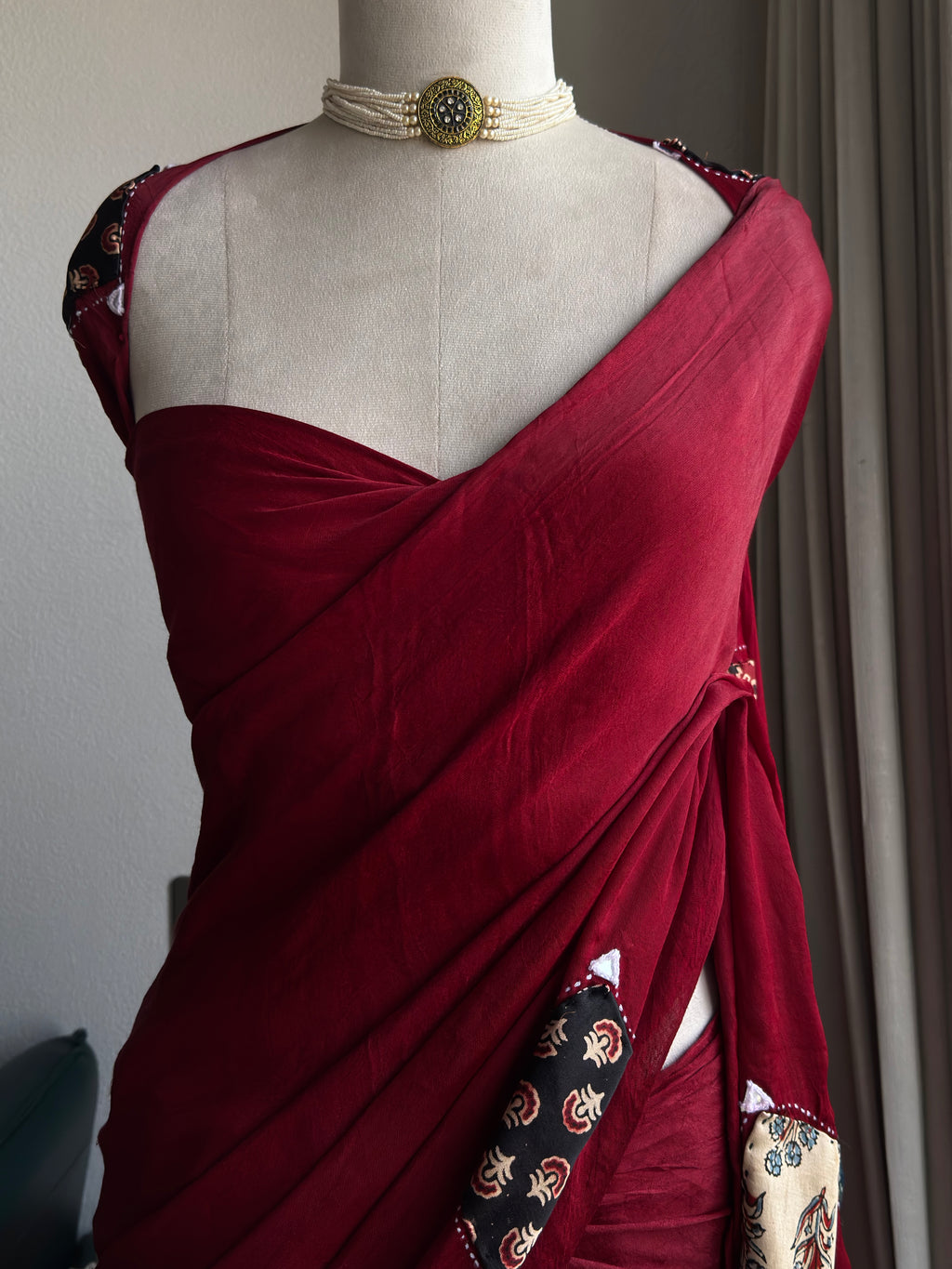 Pure Gajji Silk With Handsticth Butta