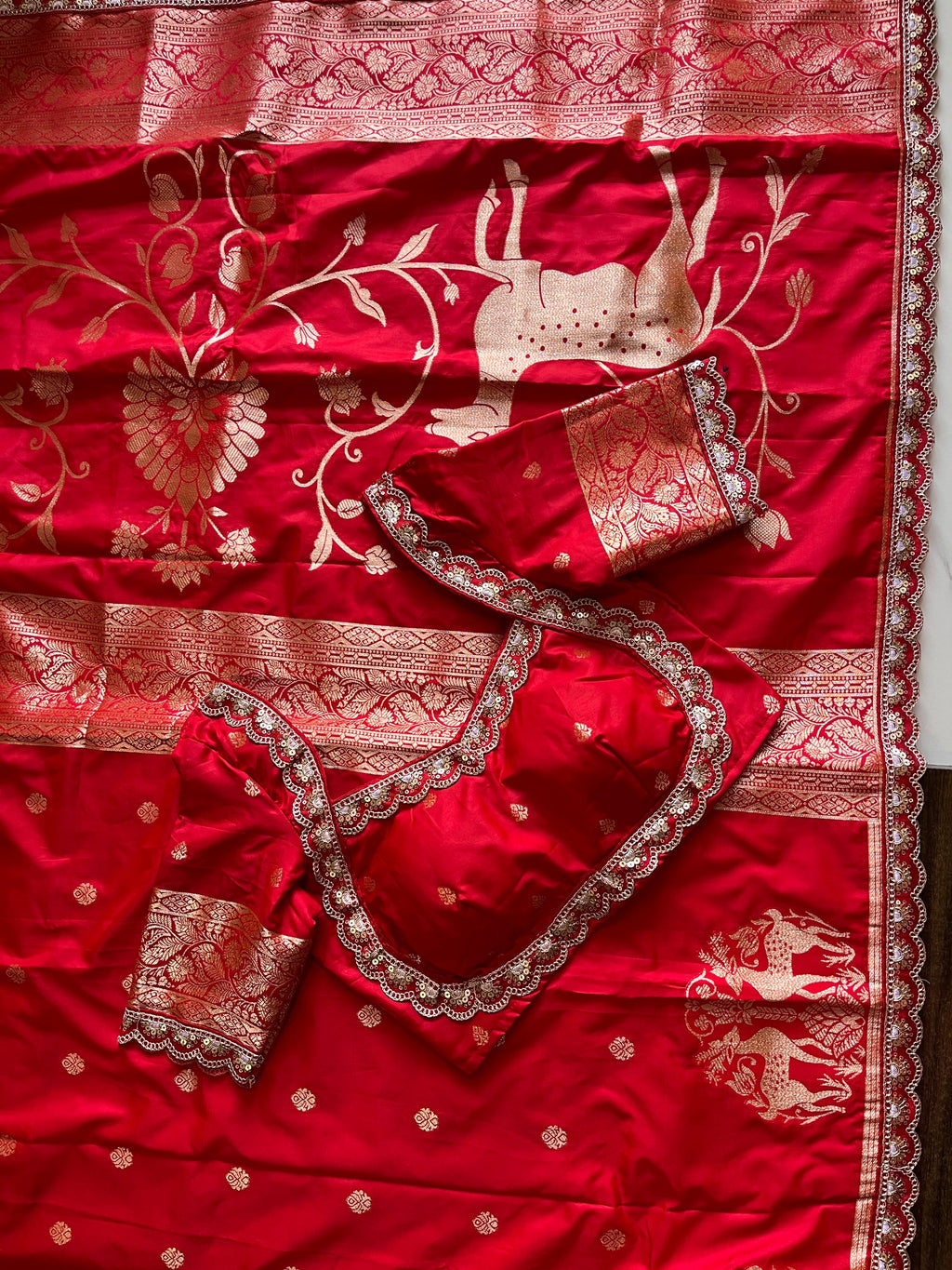 Premium Banarasi Pattu saree with elegant weaving Motifs design on all over the saree