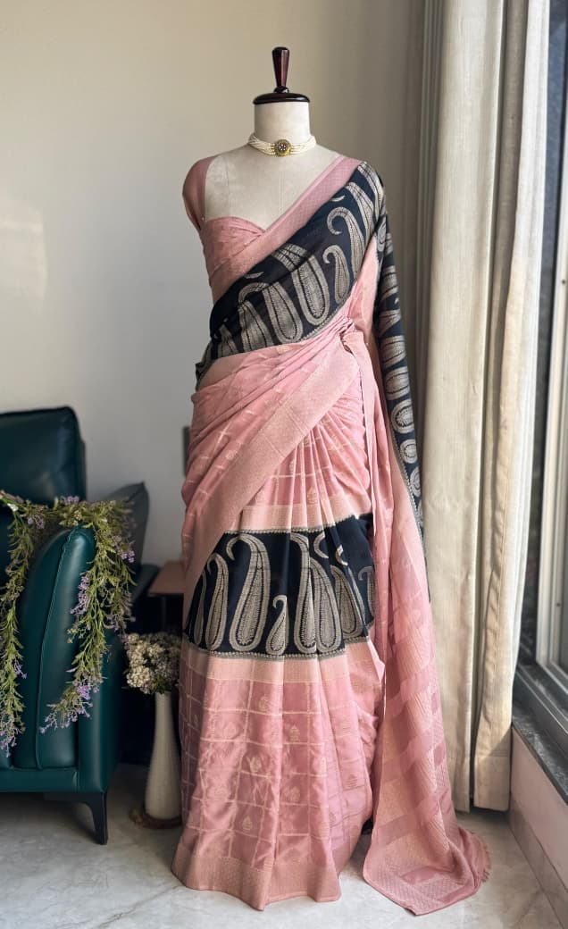Beautiful Kalamkari printed pure linen saree with blouse