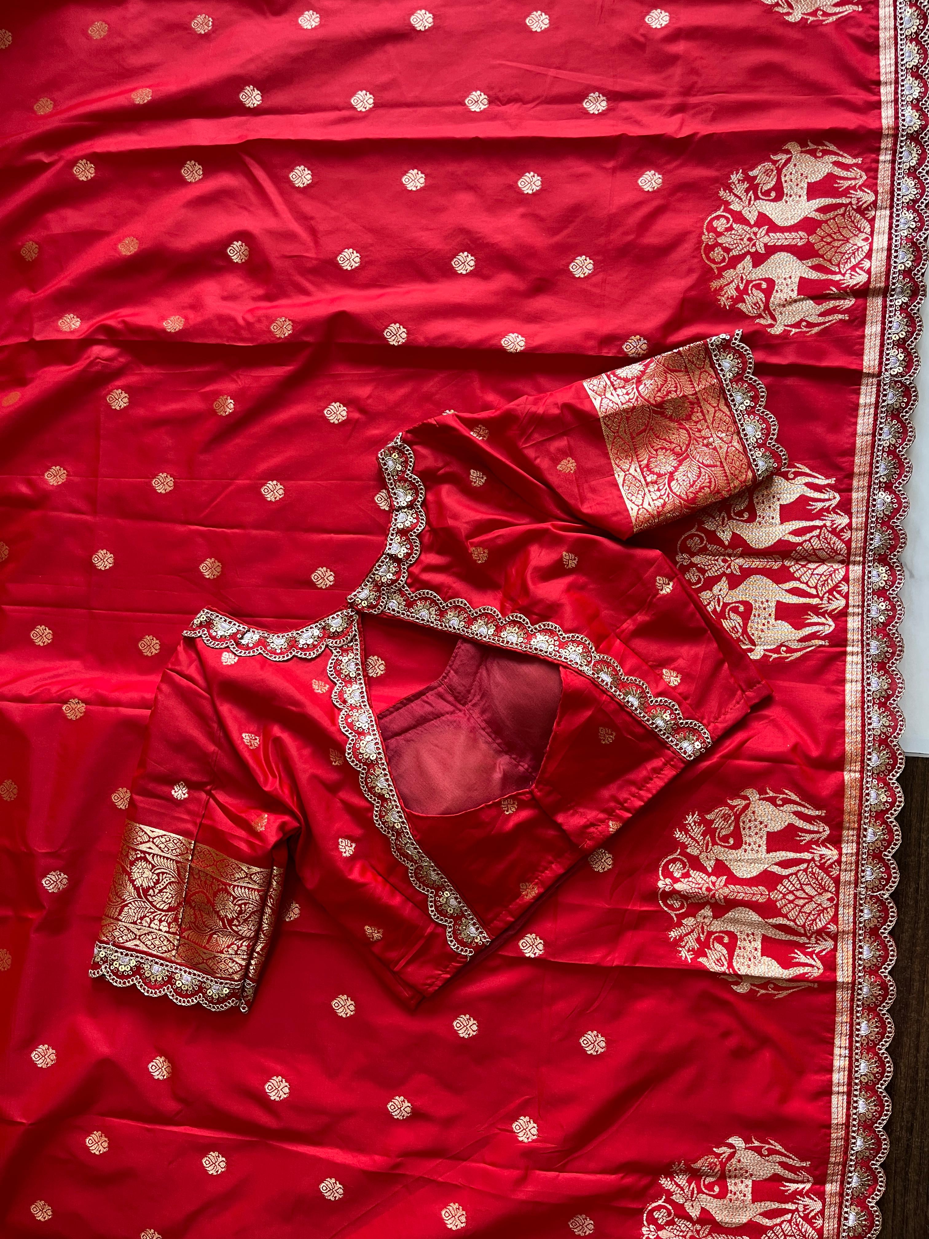 Premium Banarasi Pattu saree with elegant weaving Motifs design on all over the saree