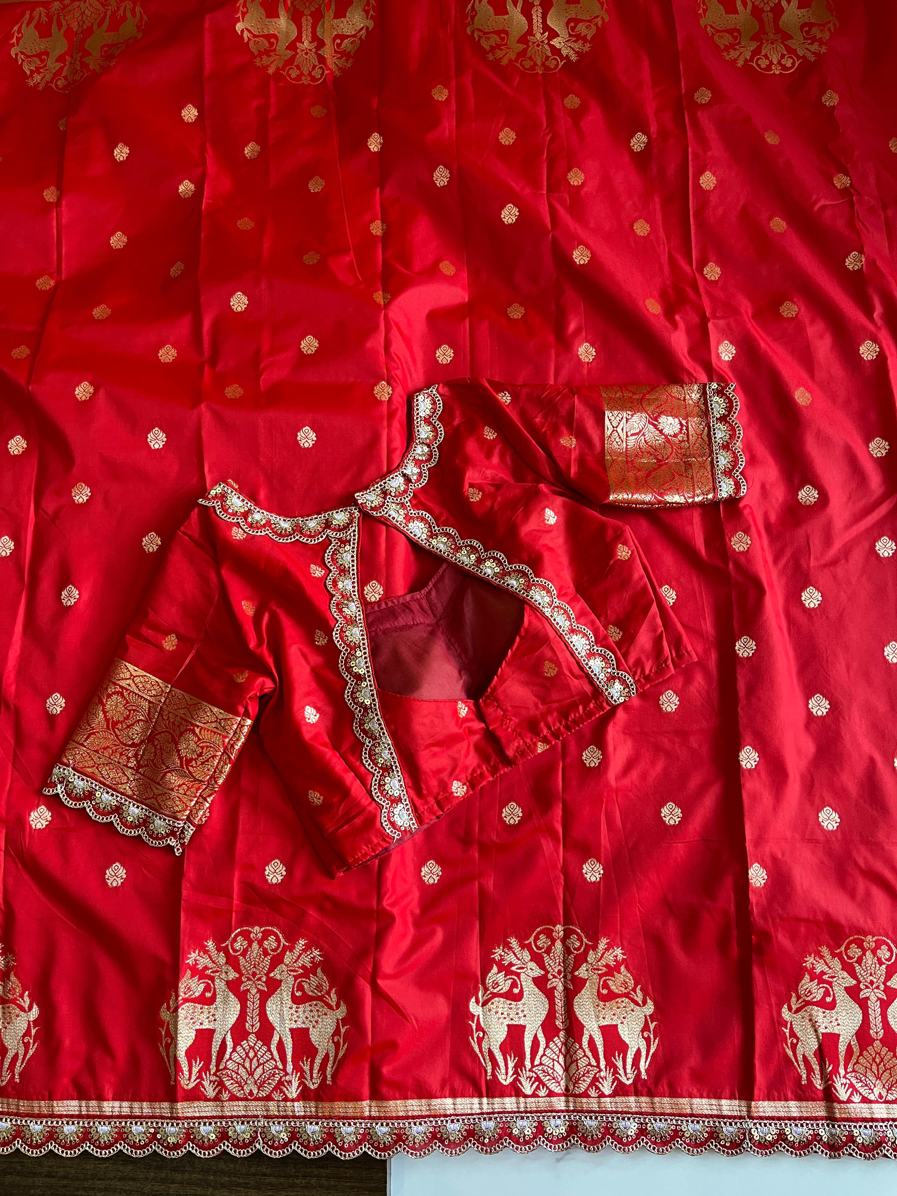 Premium Banarasi Pattu saree with elegant weaving Motifs design on all over the saree